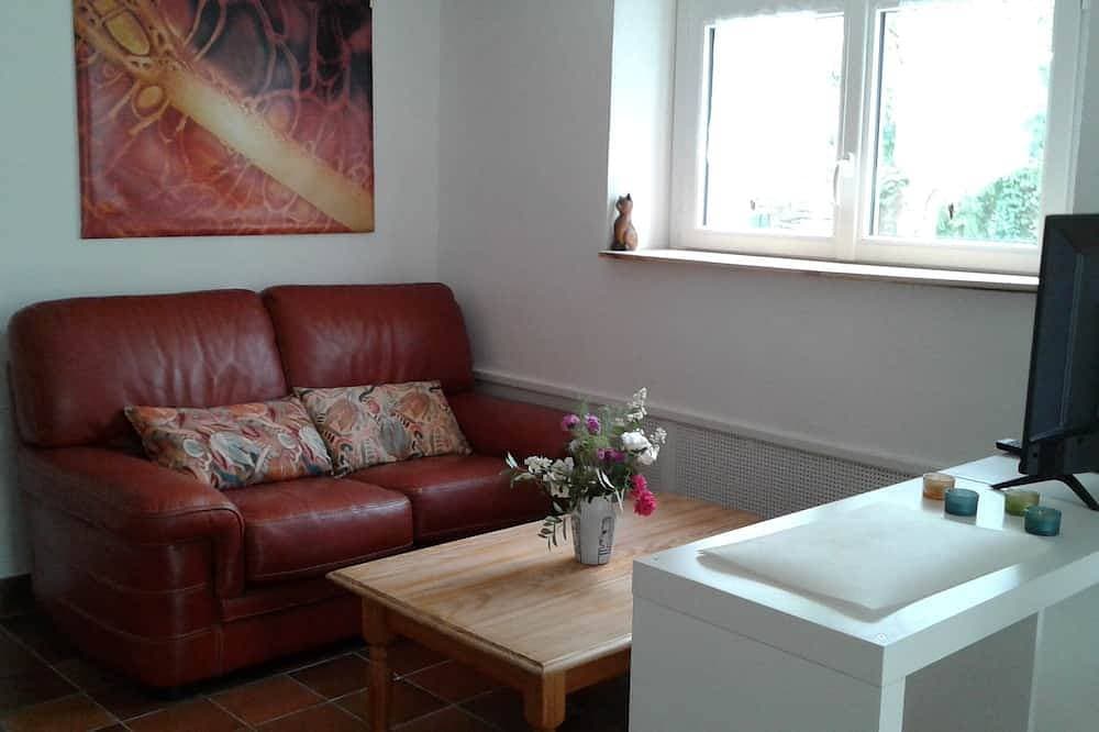 Foto 6 von 11: Appartement au Calme Dans un Parc Ombragé