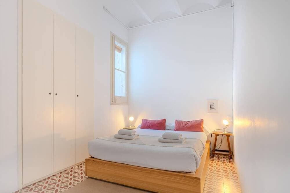 Foto 3 von 24: White Penthouse Apartment