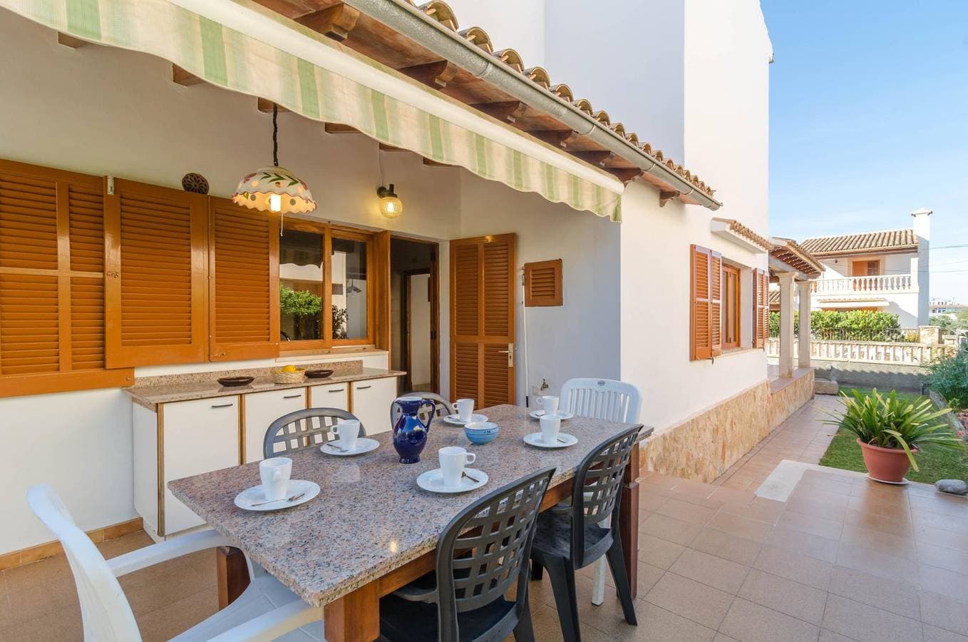 Foto 3 von 21: Es Port  - Ferienhaus mit Privatgarten in Portocolom. WiFi gratis