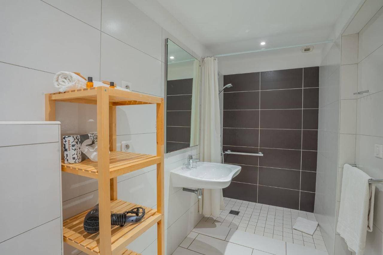 Foto 9 von 11: Double Room - Disability Access