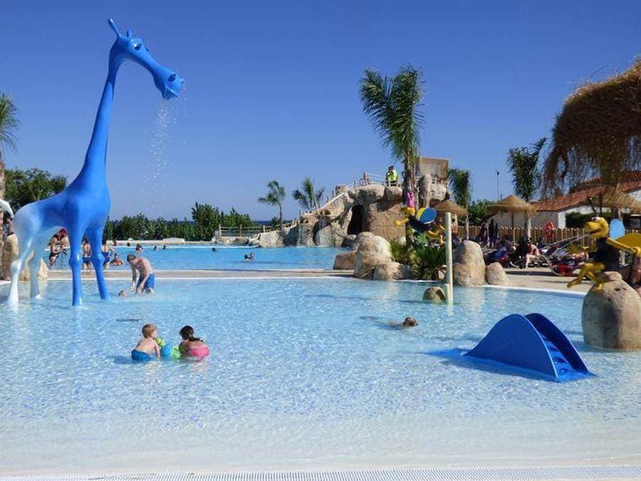 Foto 9 von 74: Camping Alannia Els Prats - Studio 3 personen - A1 - Studio (Kapazität: 2 Erwachsene + 1 Kind oder 1 Erwachsener + 2 Kinder)