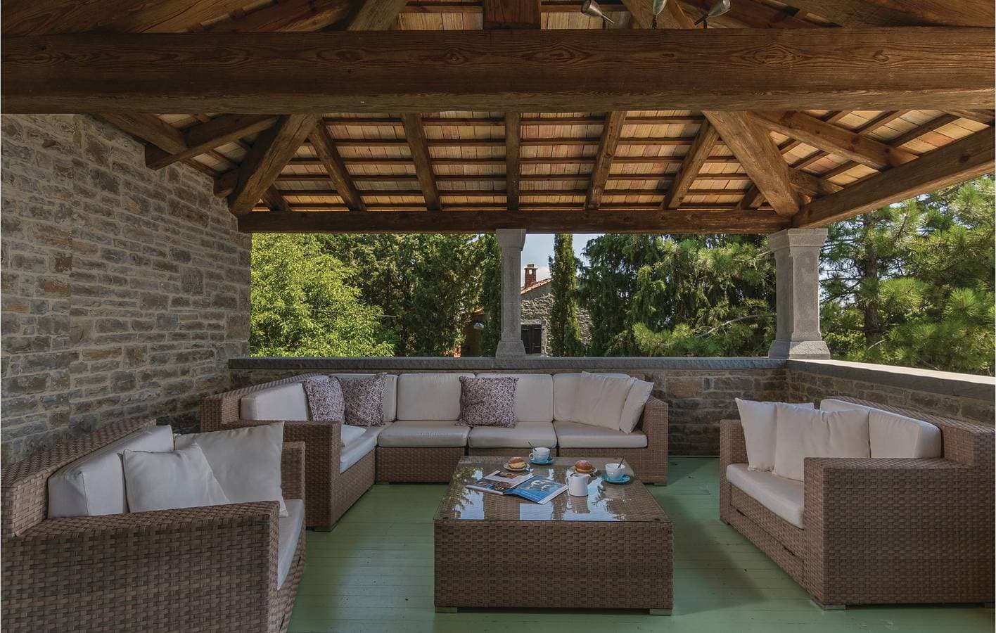 Foto 12 von 42: Reizende 2-Zimmer-Wohnung mit Pool in der Nähe des Zentrums von Grožnjan und der Taverna Bastia