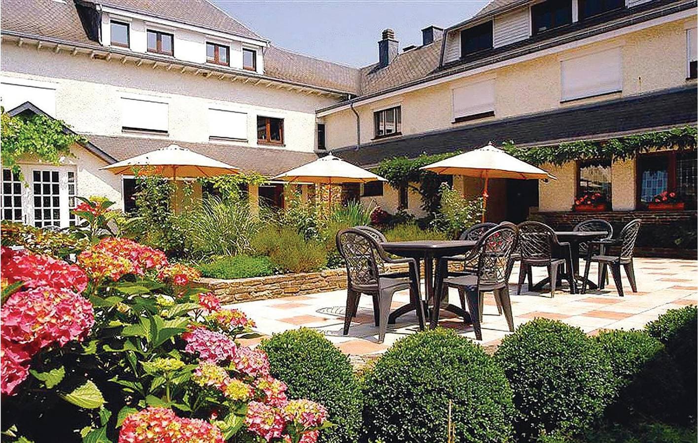 Ferienhaus 800m² 1