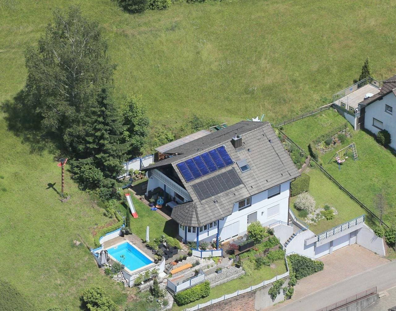 Panoramaferienwohnung Monika mit Pool 1