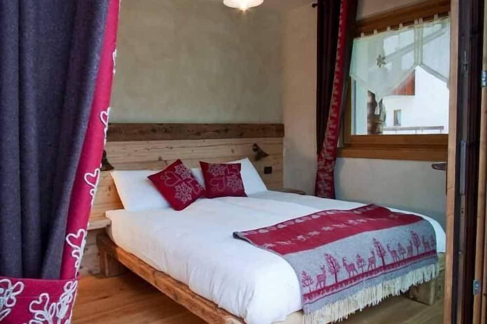 Foto 2 von 22: Alpiner Charme & Grüne Seele: Drei-Zimmer-Wohnung mit Blick und Garten