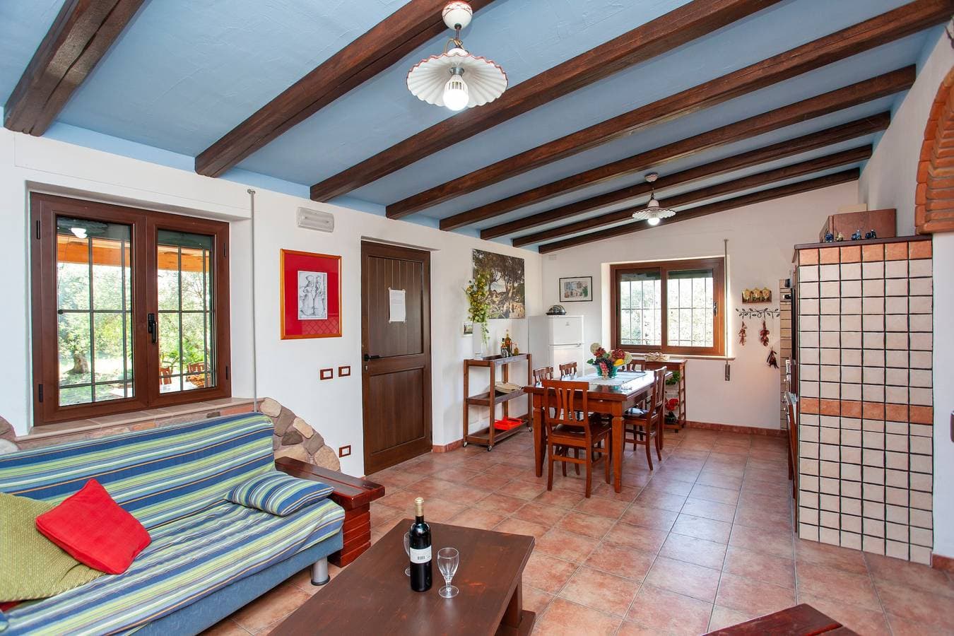 Foto 9 von 28: Ferienwohnung "Typisches Landhaus - Orosei" mit Terrasse & Gemeinschaftsgarten