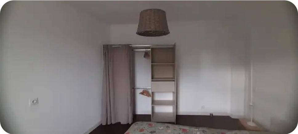 Foto 4 von 31: One-Bedroom Apartment