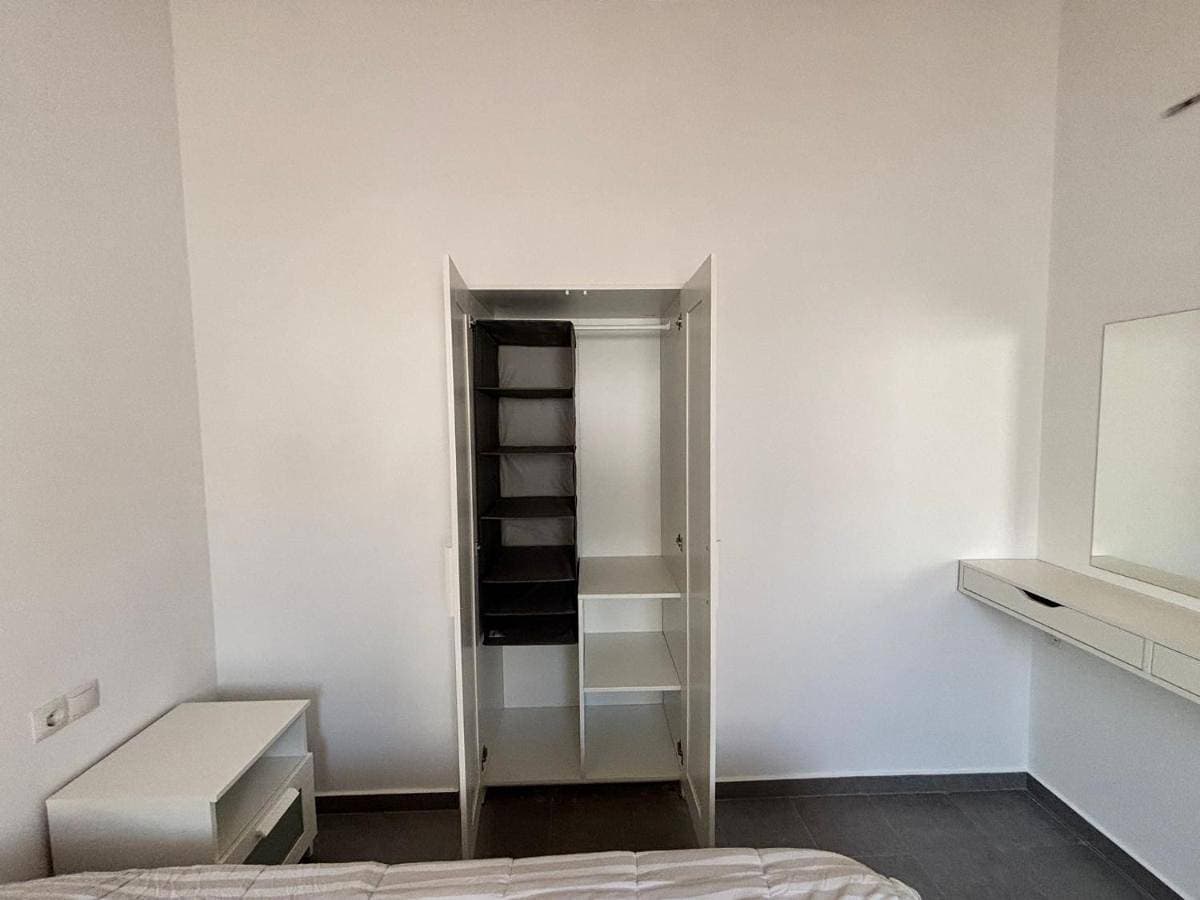 Foto 4 von 16: Two-Bedroom Apartment