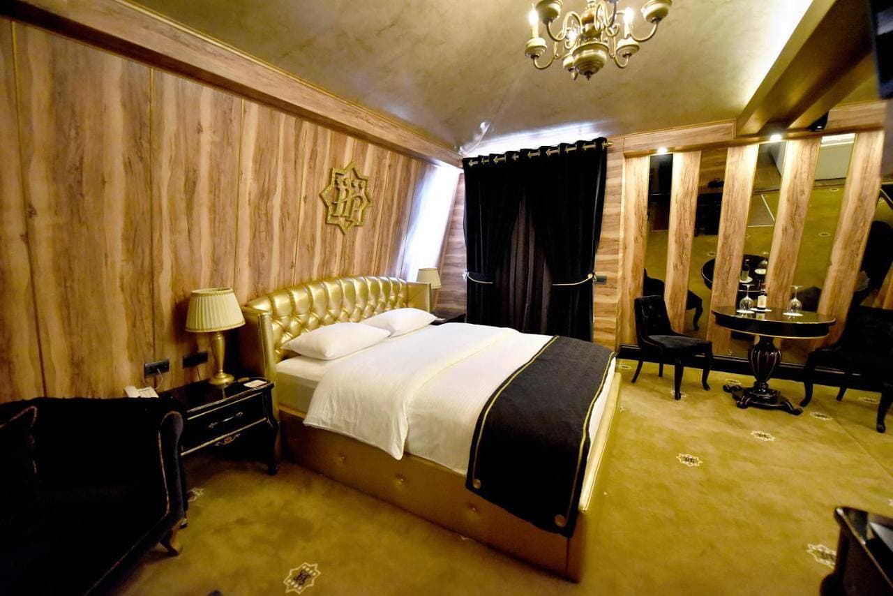 Foto 2 von 11: Superior King Suite