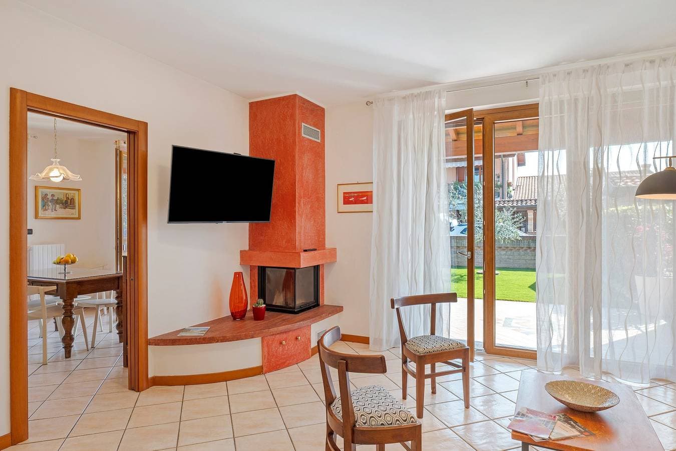 Foto 11 von 29: Ferienwohnung 'Katy Lake Rosmarino' mit privater Terrasse, WLAN und Klimaanlage