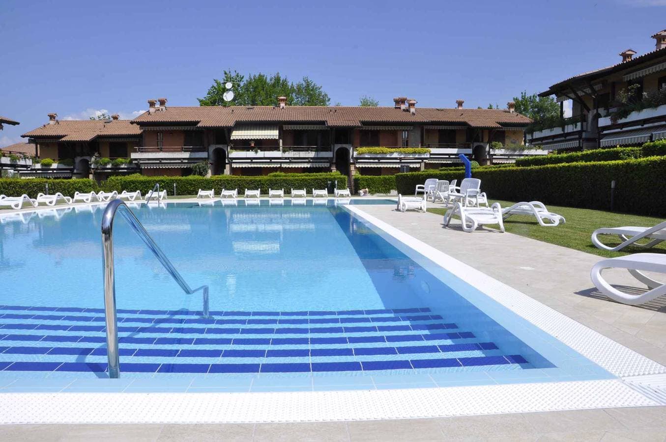 Ferienwohnung in Zentrumsnähe mit Schwimmbad, Klimaanlage, Parkplatz 1