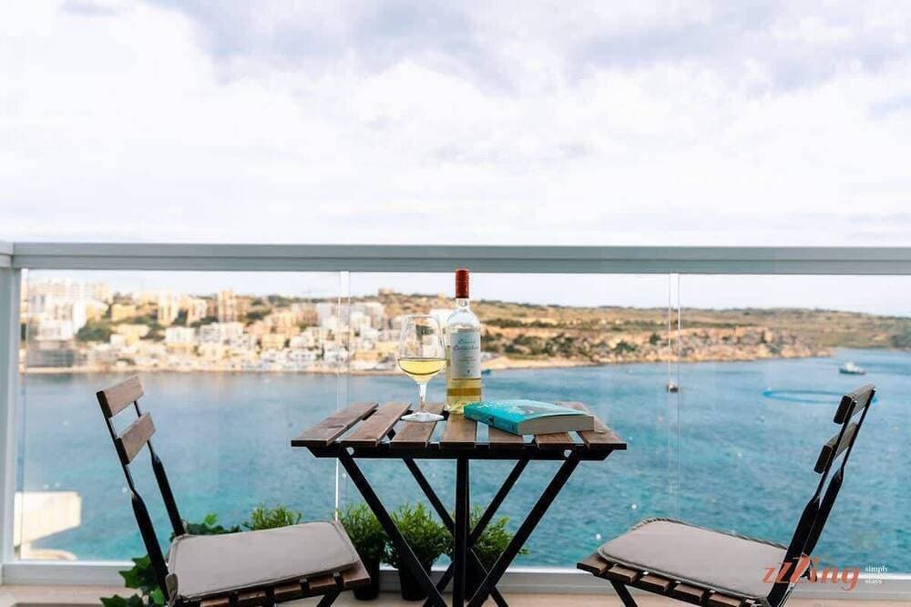 Seaside Penthouse with Stunning Seaviews 1