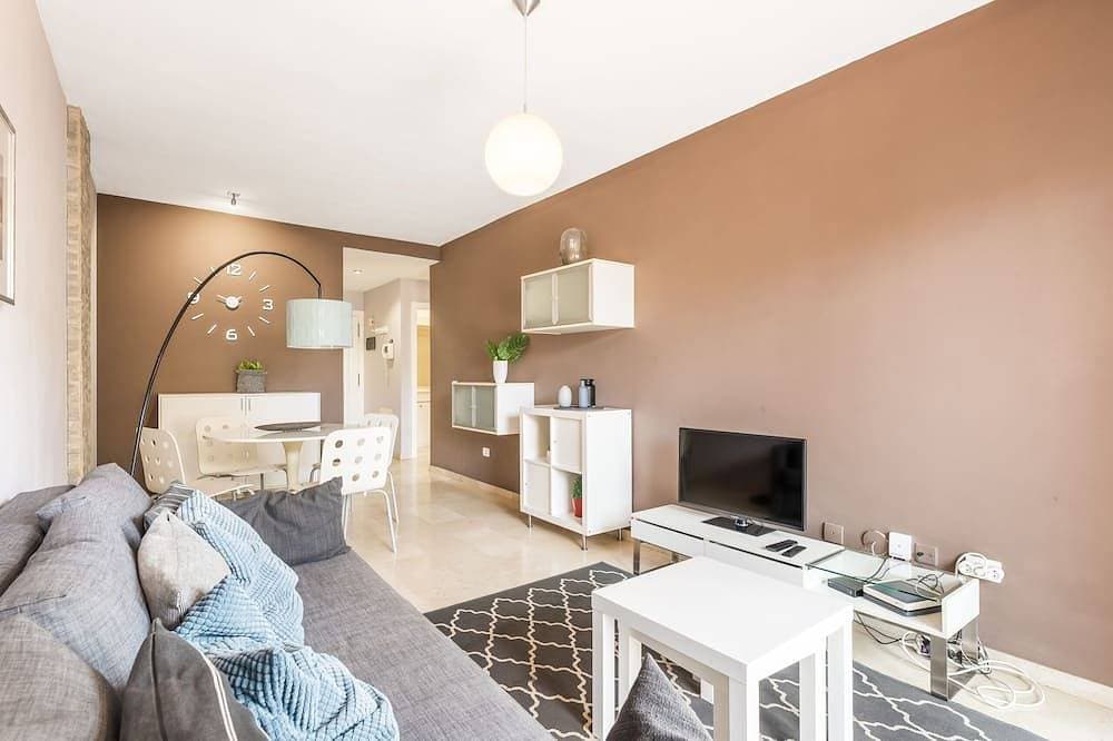Foto 10 von 21: Nouveau. Bel Appartement Avec Jardin
