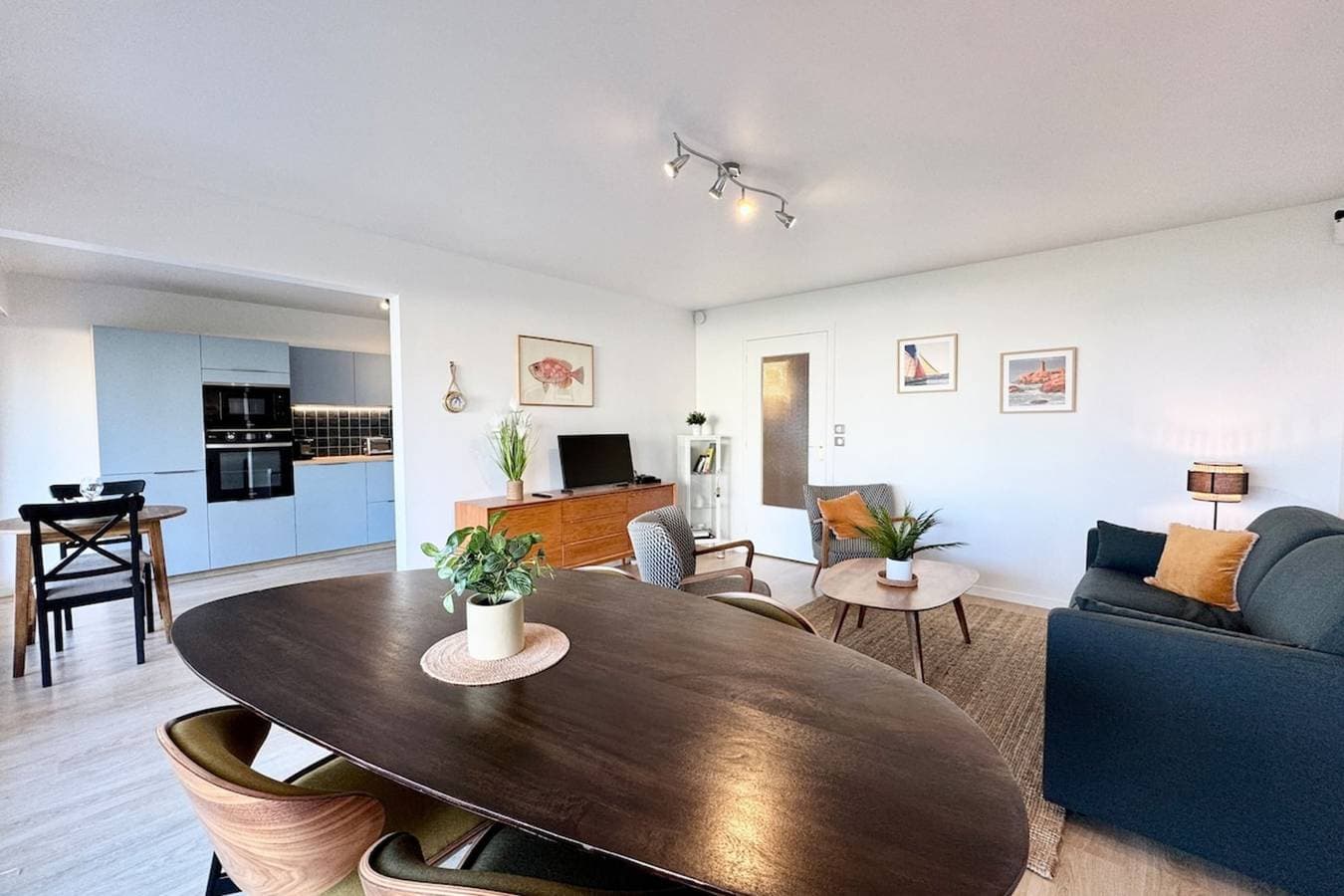 Foto 11 von 29: Ferienwohnung für 4 Personen mit Terrasse