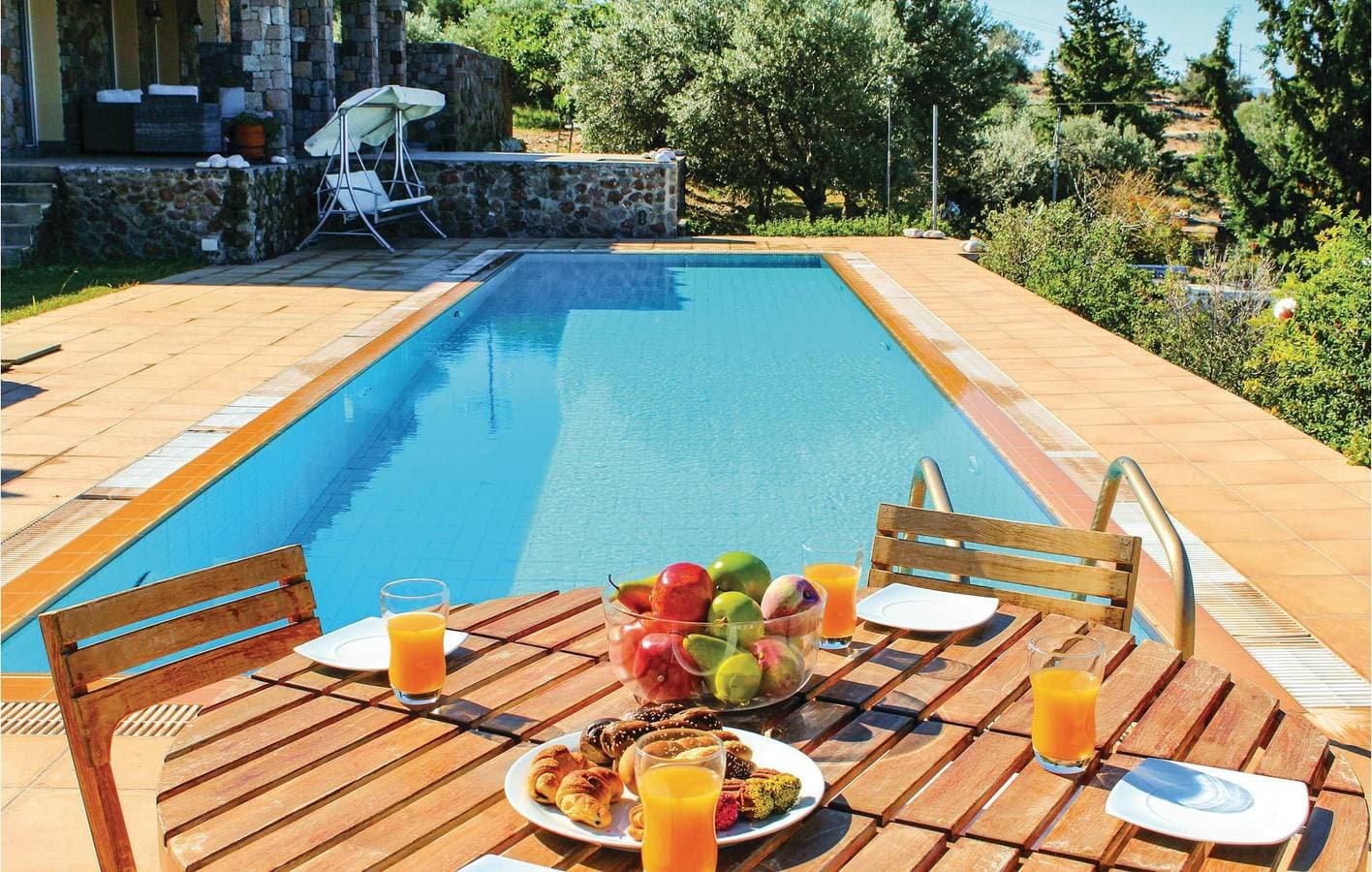 Foto 13 von 32: Apartment am Strand mit Pool, WLAN und Parkplatz – 2 km vom Strand Kleidi entfernt
