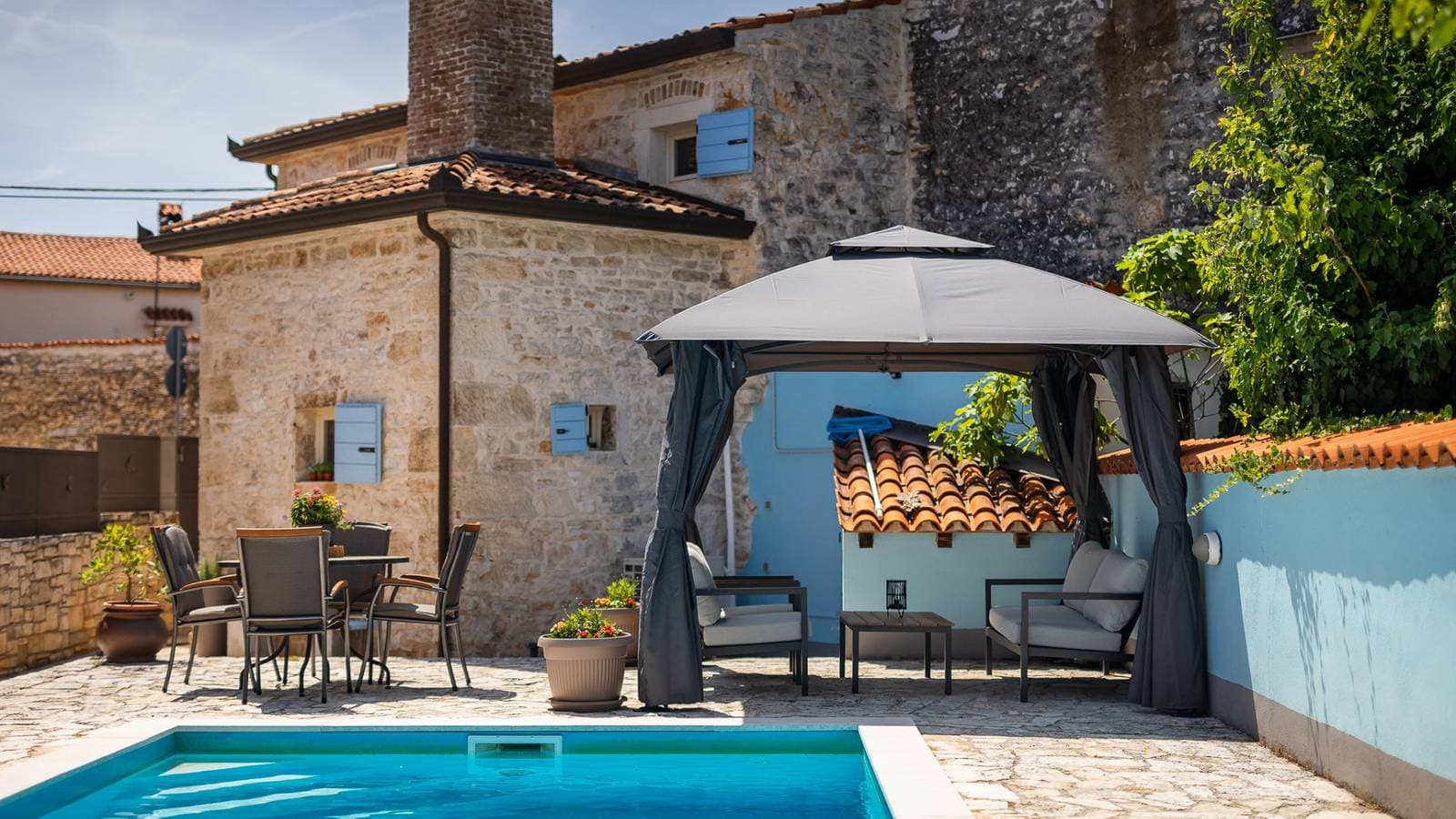 Villa Casa Tessa by Villas Guide 1