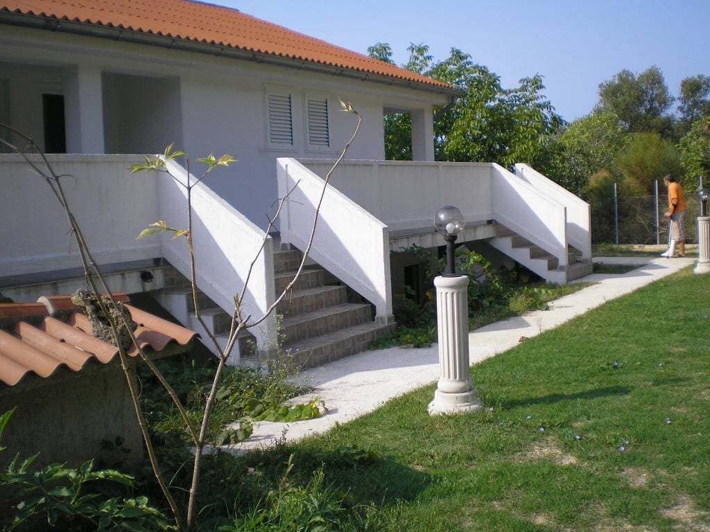 Foto 8 von 29: Ferienwohnung in Kampor mit Meerblick, Terrasse, Klimaanlage, W-Lan (4610-2)