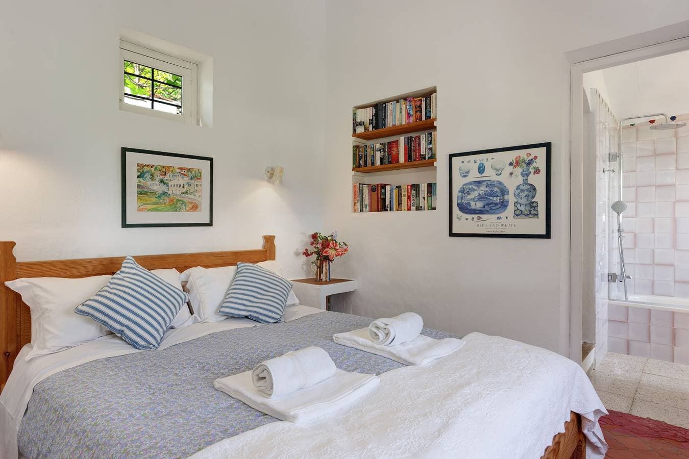 Foto 11 von 15: Villa Orchard: Charming Private Pool, Views, 2adlt