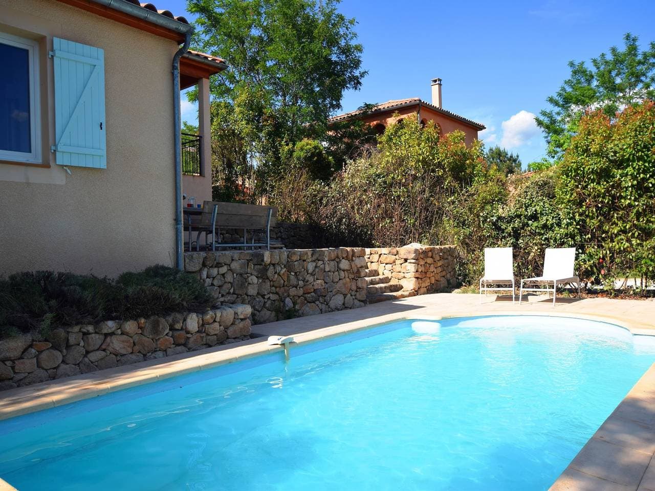 Foto 6 von 40: Villa für 6 Personen mit Pool