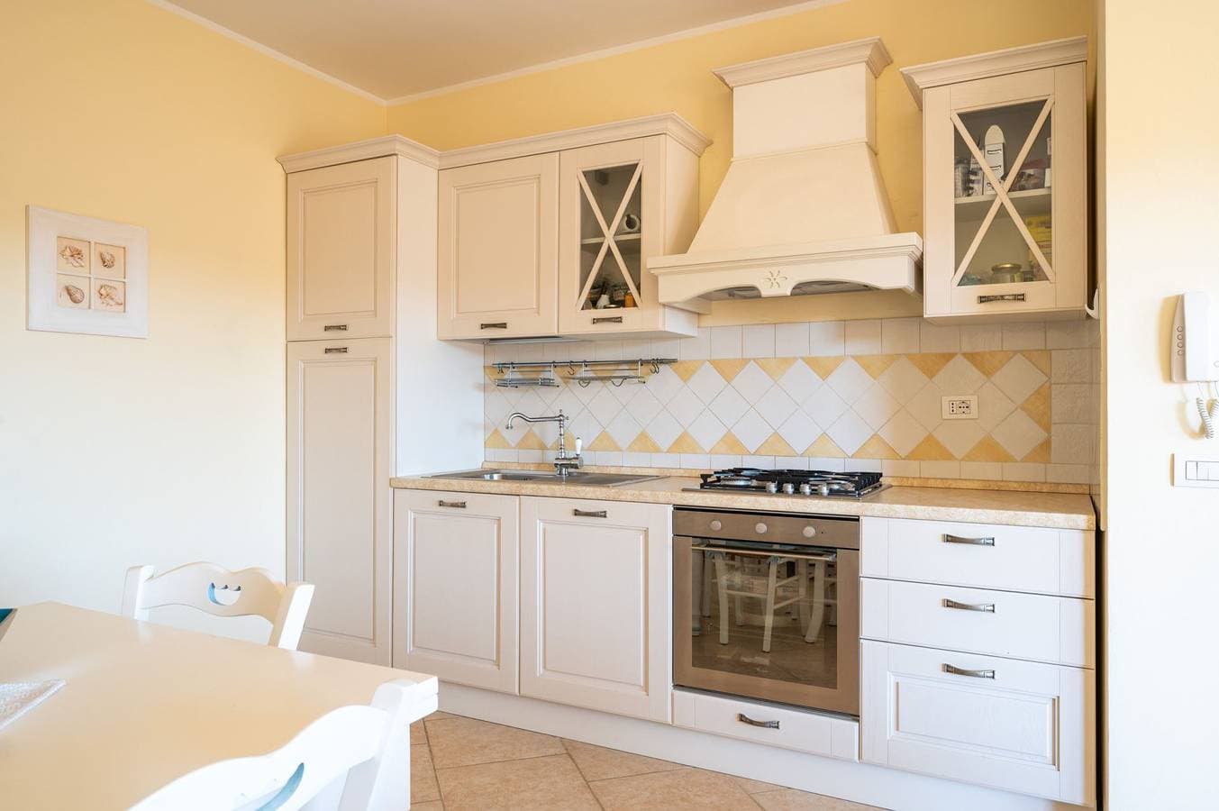 Foto 11 von 42: Ferienwohnung für 4 Personen mit Balkon