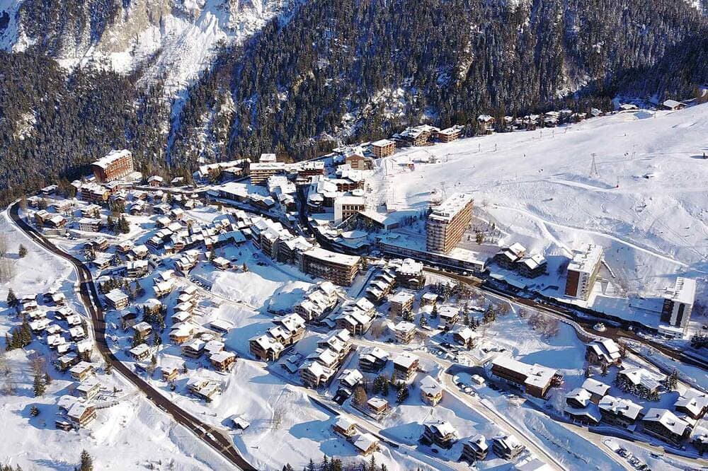 Foto 9 von 14: Gemütliche Wohnung in Courchevel mit großem Schlafzimmer und Parkplatz