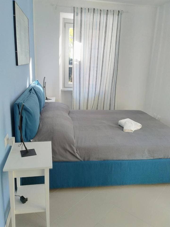 Foto 8 von 45: Two-Bedroom Apartment