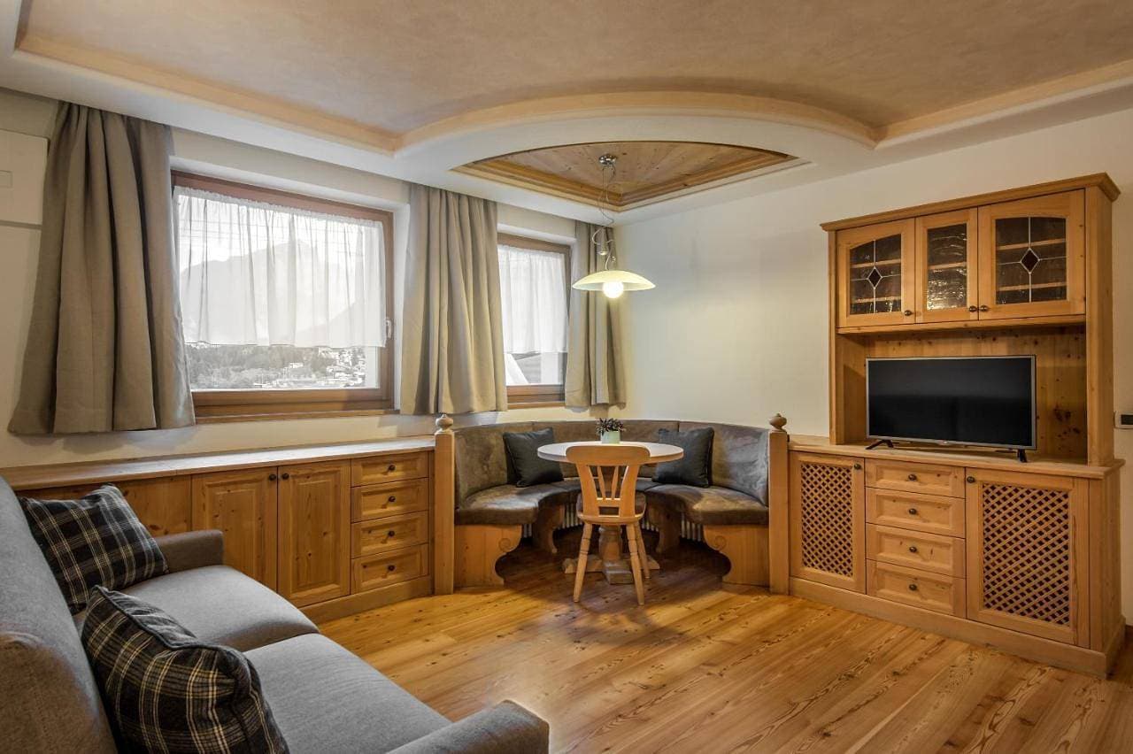 Foto 6 von 10: One-Bedroom Apartment with Sofa Bed