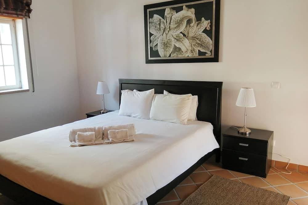 Foto 2 von 30: Wunderschöne 3-Bett-Villa in einem privaten Komplex am Praia d'El Rey