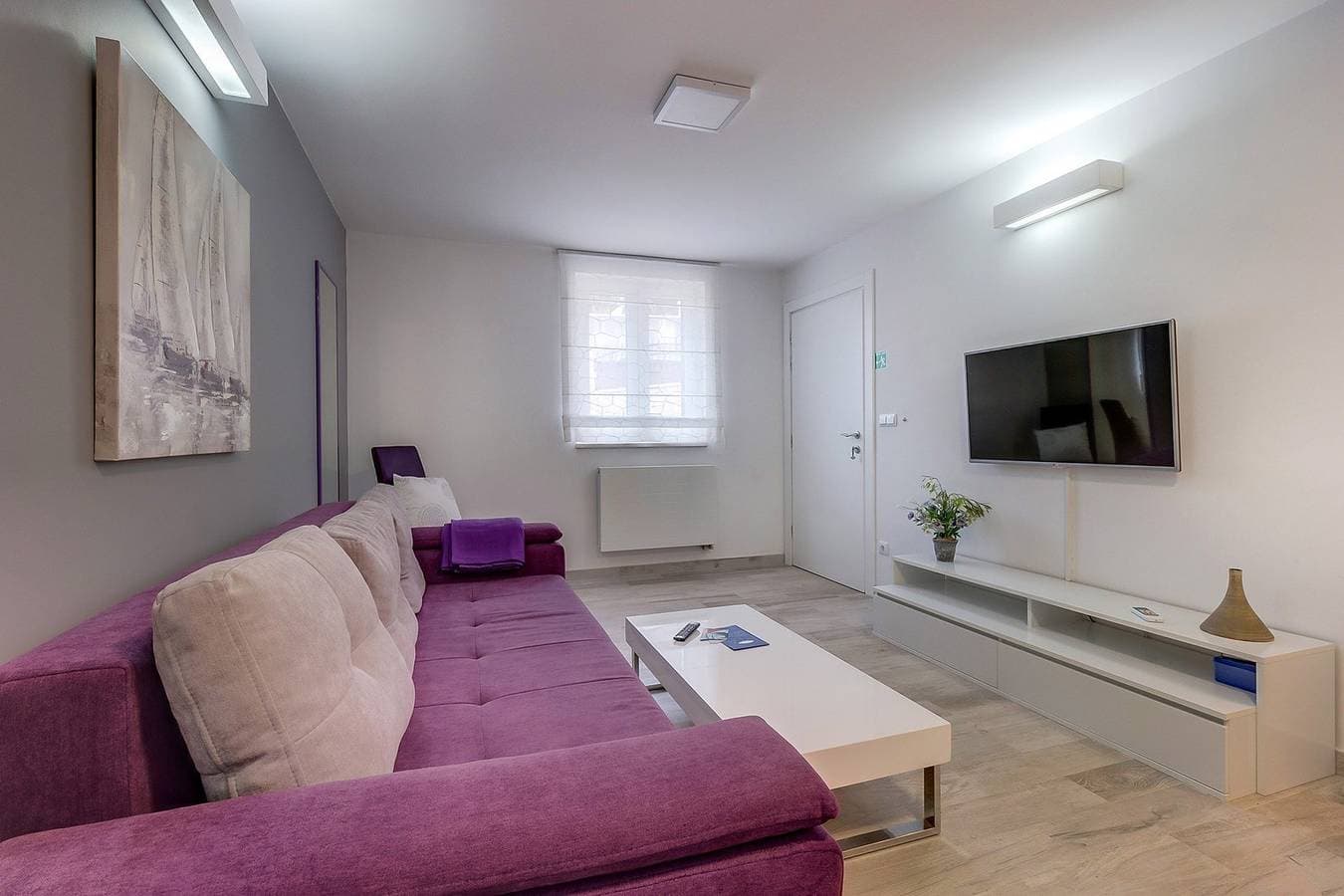 Foto 13 von 20: Das Apartment Kristian befindet sich in Mali Lošinj, nicht weit vom Sandstrand entfernt, der sich in der Čikat-Bucht , ideal fur 4-5 personen