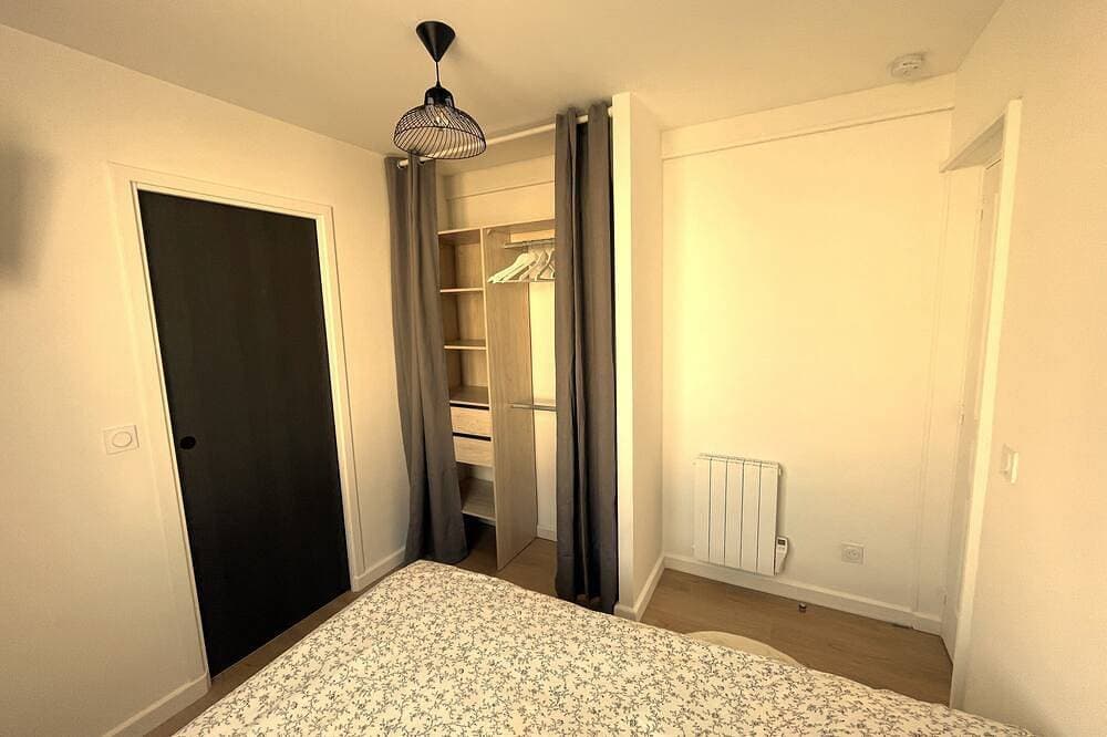 Foto 3 von 9: Cosy 2-room apartment with private parking