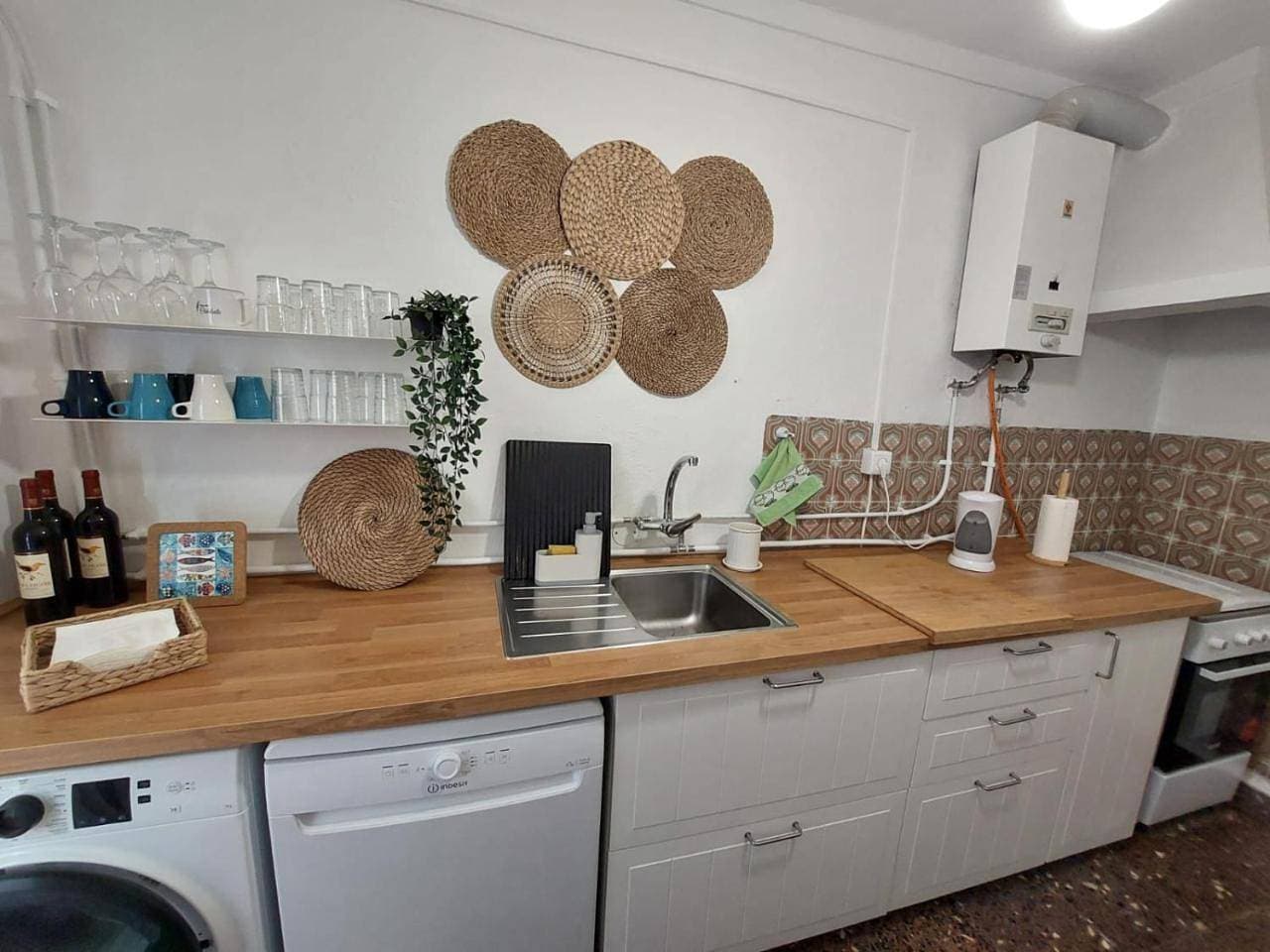 Foto 6 von 63: Three-Bedroom Townhouse