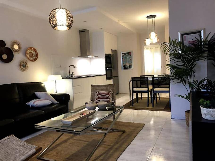 Foto 5 von 32: Two-Bedroom Apartment
