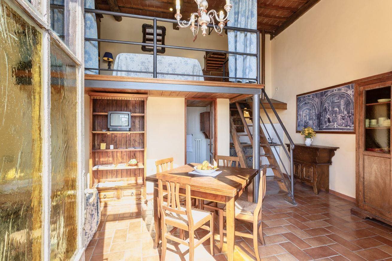 Foto 2 von 16: Villa Grassina Zweizimmerwohnungen 2