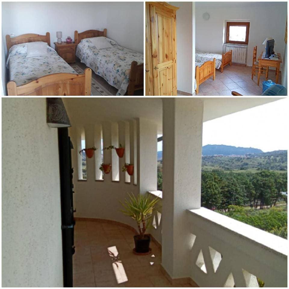 Foto 8 von 13: Twin Room with Balcony