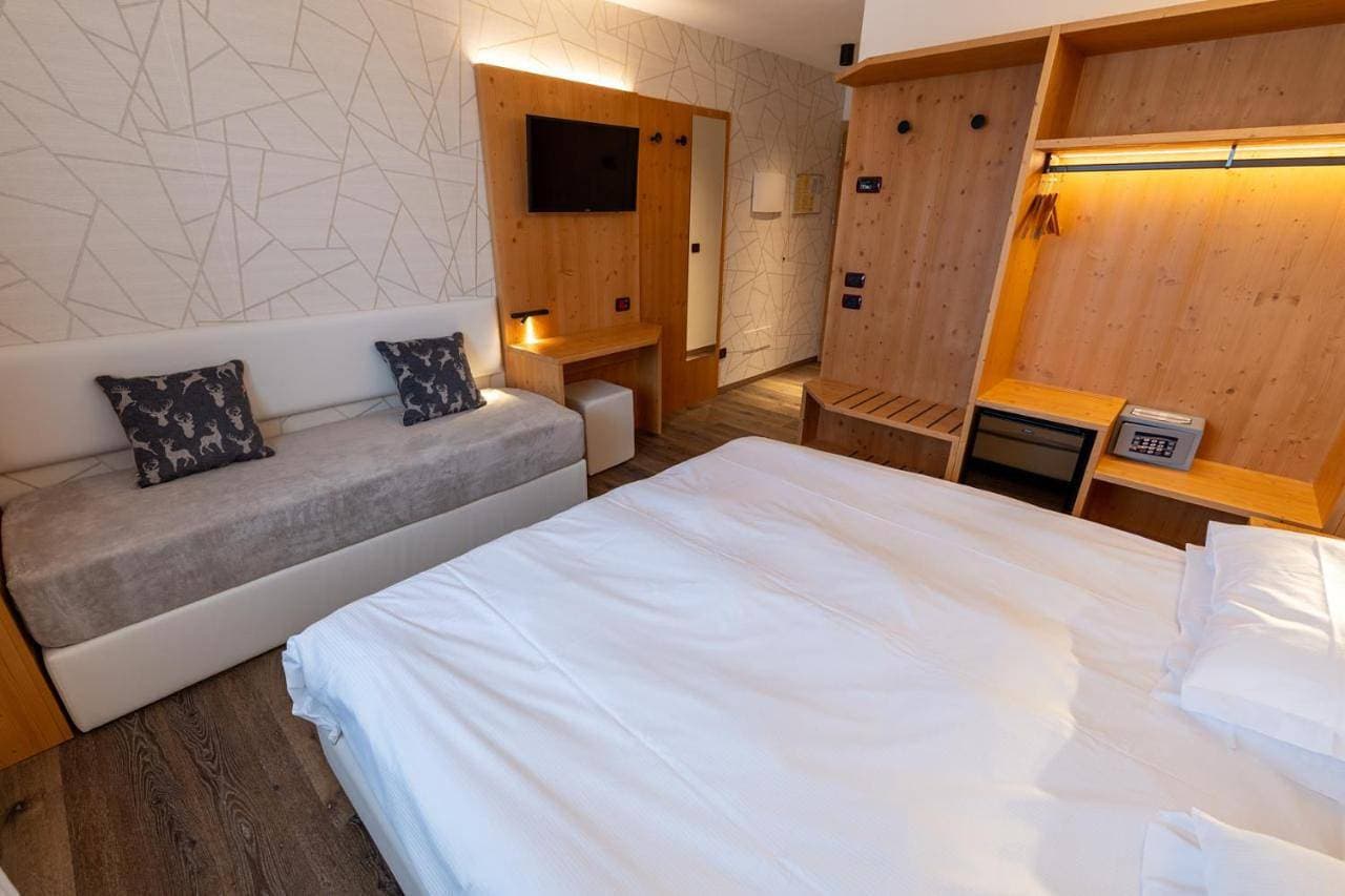 Foto 8 von 9: Standard Double or Twin Room
