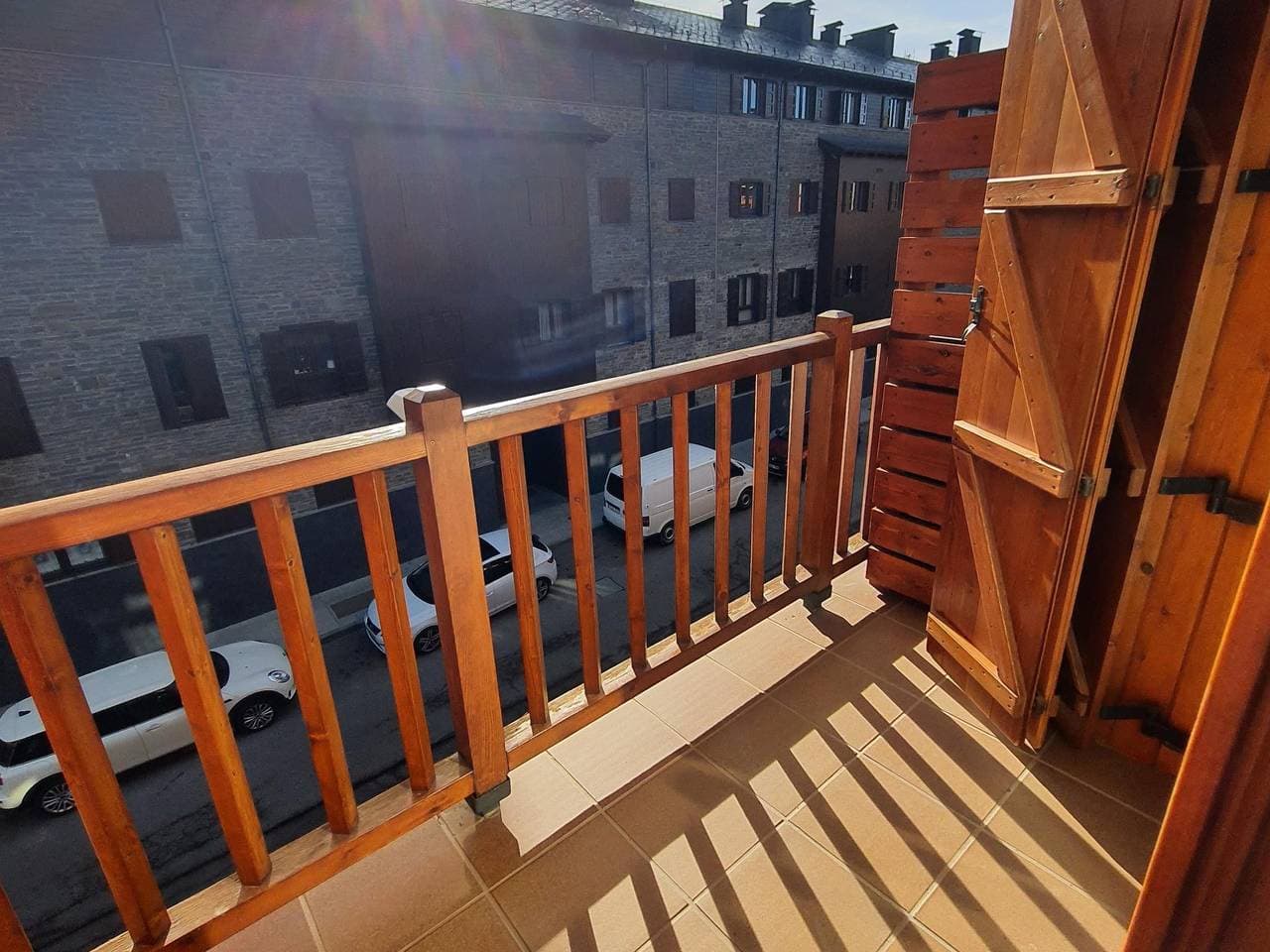 Foto 4 von 24: Ferienwohnung für 8 Personen mit Terrasse