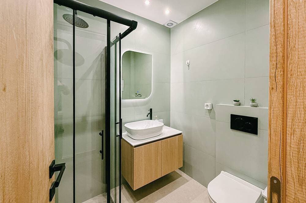 Foto 7 von 28: Spacious 2-bedroom apartment with AC in Nea Smirni
