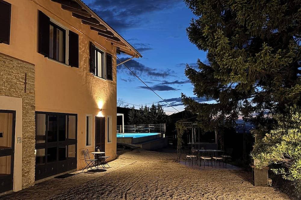 Relais Portaluna Incanto / 2Br, Sleeps 6, Garden, Langhe Views, Wifi 1