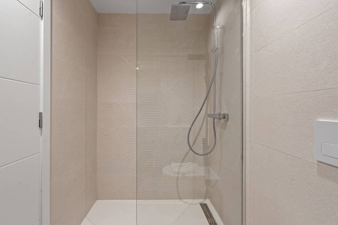 Foto 12 von 44: Chic Penthouse & Solarium Alcazaba Lagoon