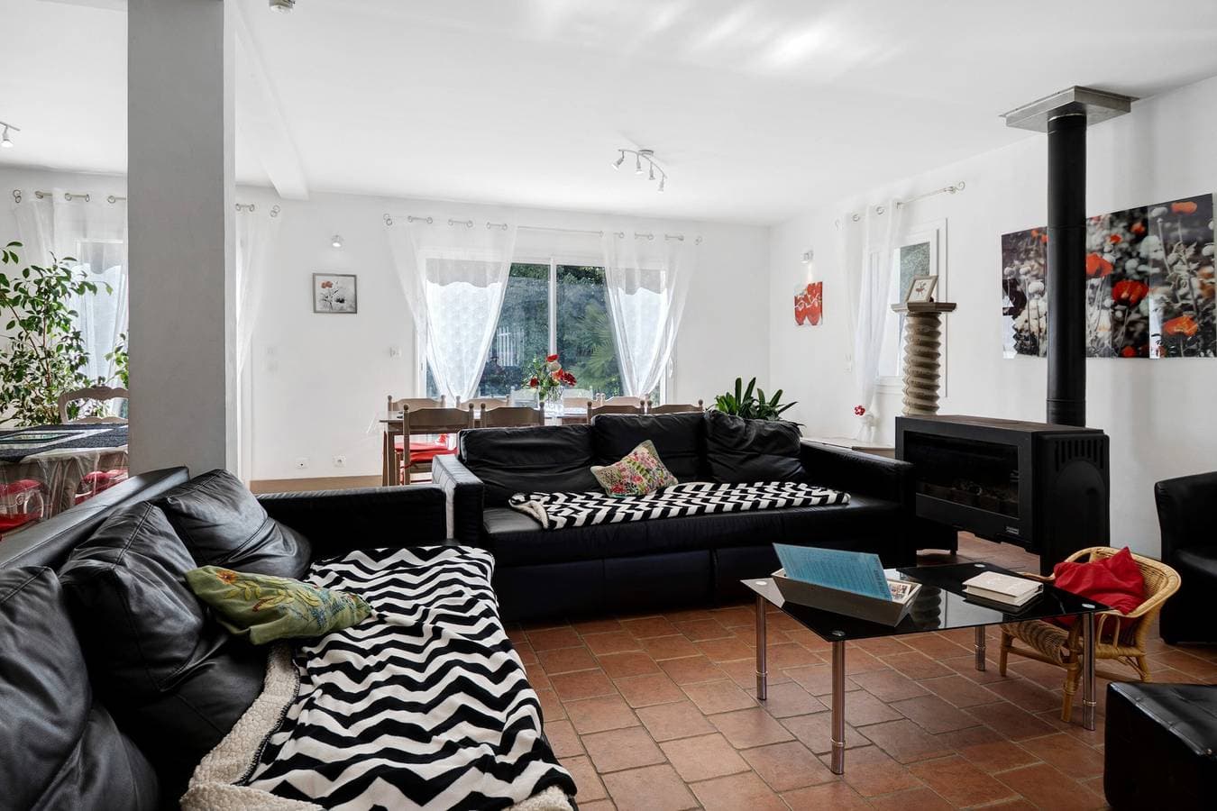 Foto 2 von 33: Ferienhaus 'Prestig House' mit privater Terrasse und eigenem Garten
