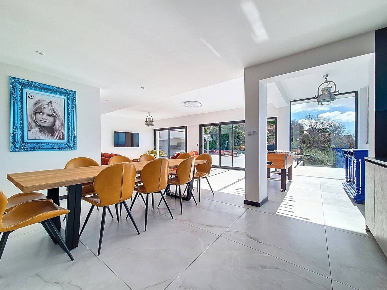 Foto 6 von 31: Moderne Villa auf den Anhöhen von Nizza