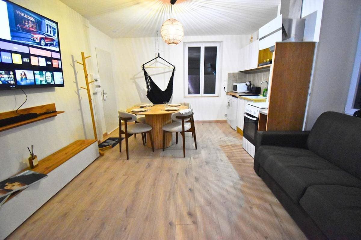 Foto 4 von 22: Two-Bedroom Apartment