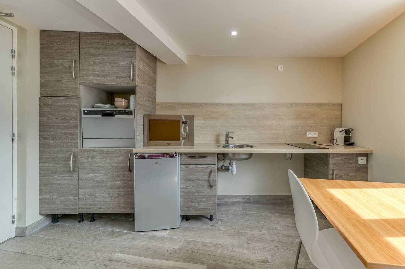 Foto 12 von 20: Ferienwohnung 'Pmr' mit gemeinsamer Terrasse, Gemeinschaftsgarten und Wi-Fi