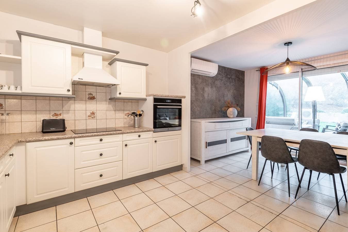 Foto 7 von 38: Ferienhaus für 6 Personen mit Garten