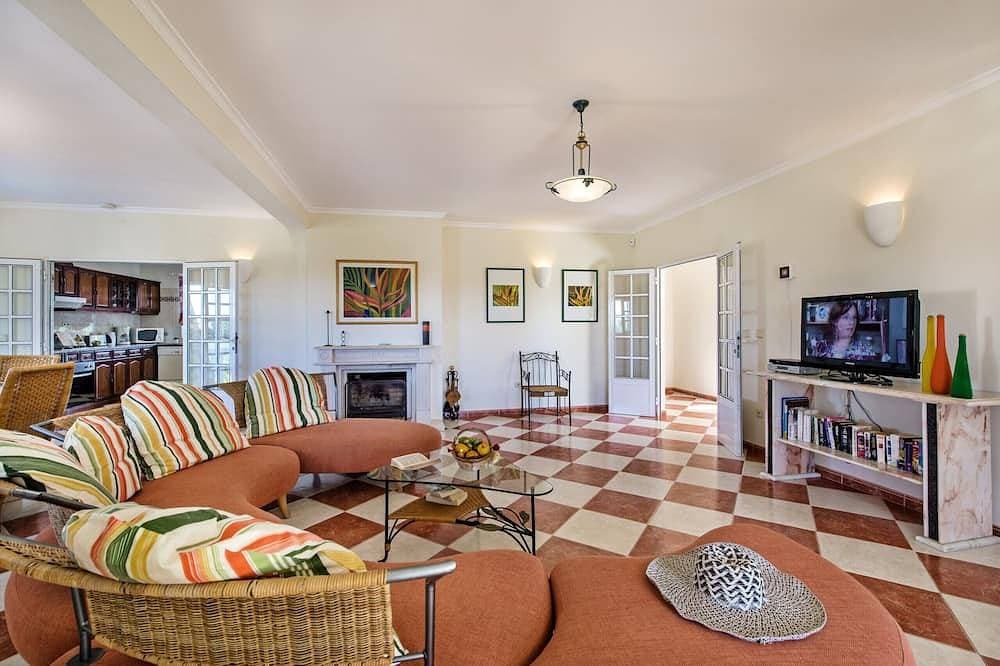 Foto 10 von 20: Marco Real - Villa with beautiful garden and private pool