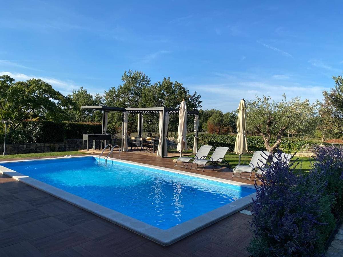 Foto 5 von 33: Villa