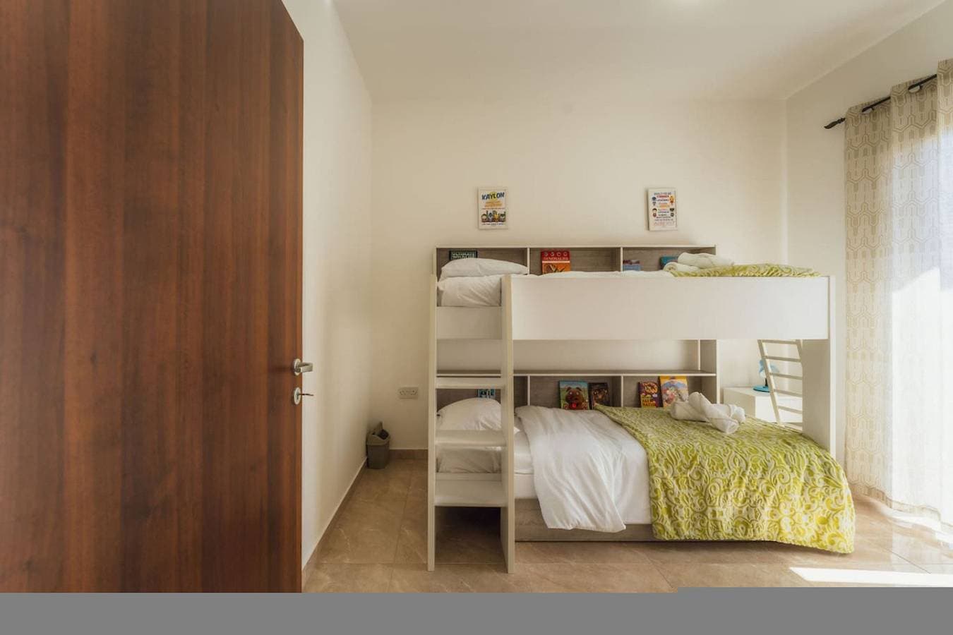 Foto 7 von 36: Ferienwohnung für 5 Personen mit Balkon