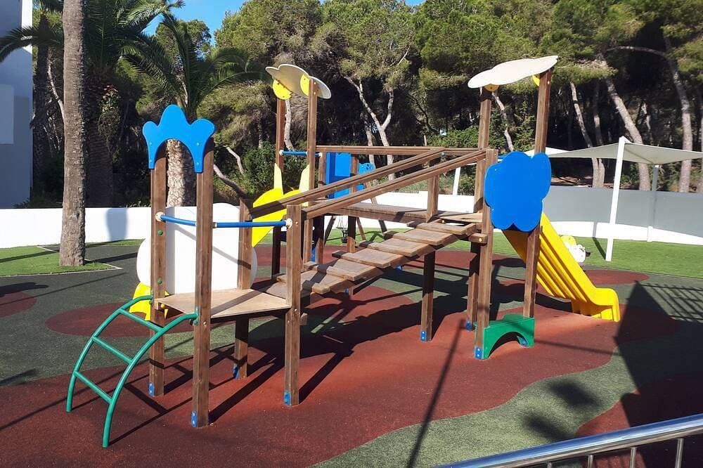 Foto 13 von 30: Cala Llenya - Ferienhaus am Meer mit abgeschlossenem Garten