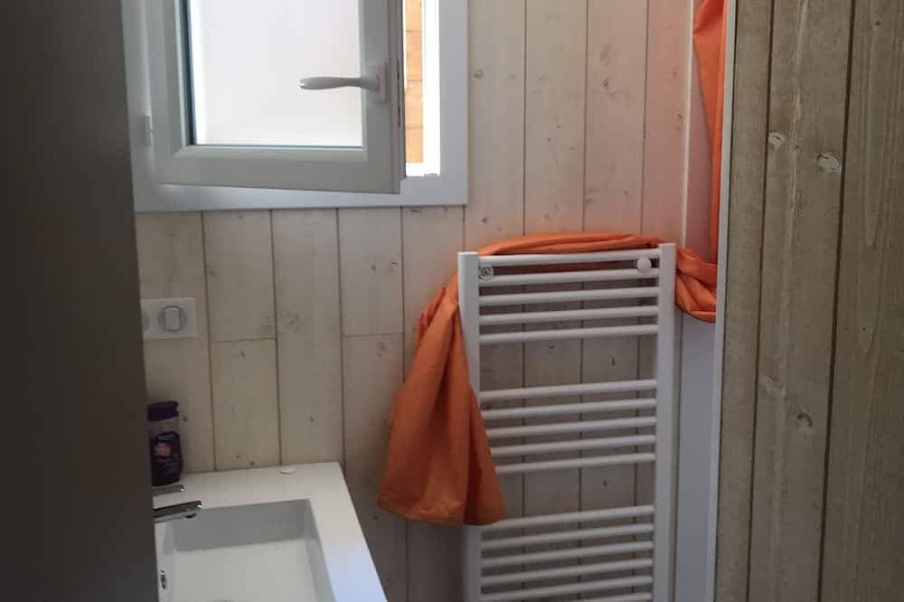 Foto 3 von 13: Chalet in einem Ferienort in Strandnähe