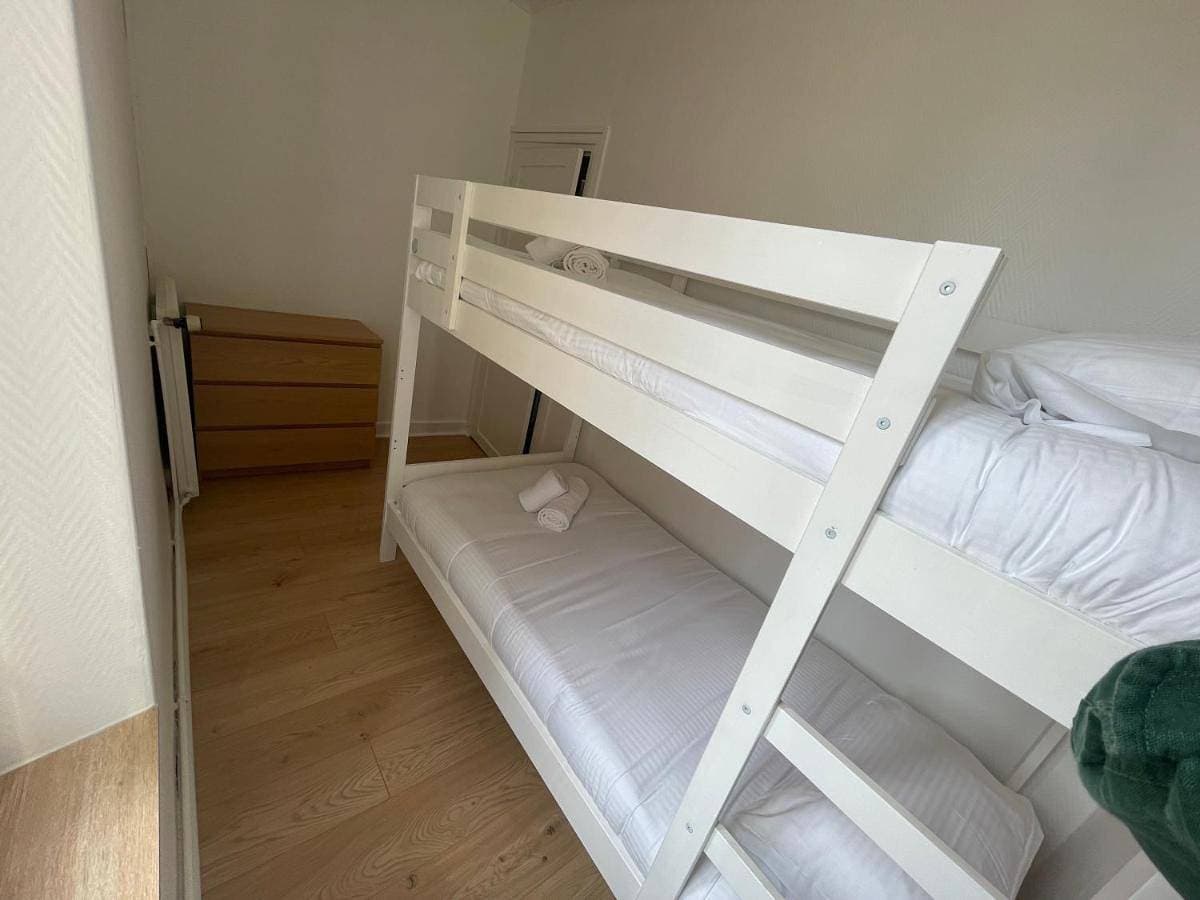Foto 5 von 20: Three-Bedroom House